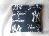 N Y Yankees  Corn hole Bags
