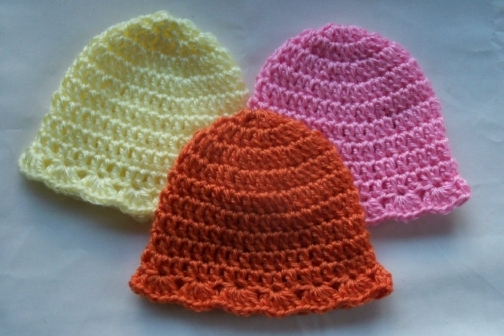 PDF Simple Crochet Baby Hat Pattern from 4PennyGirl 