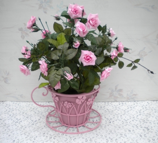 Pink Roses in tea cup from Helens Charms Unique Gifts 