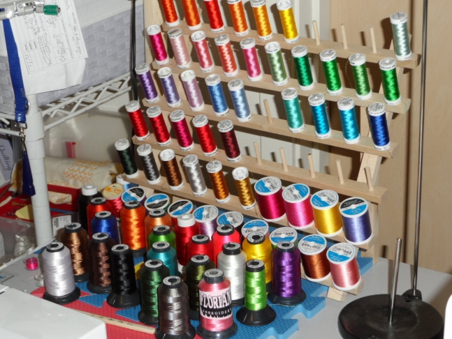 Thread spools