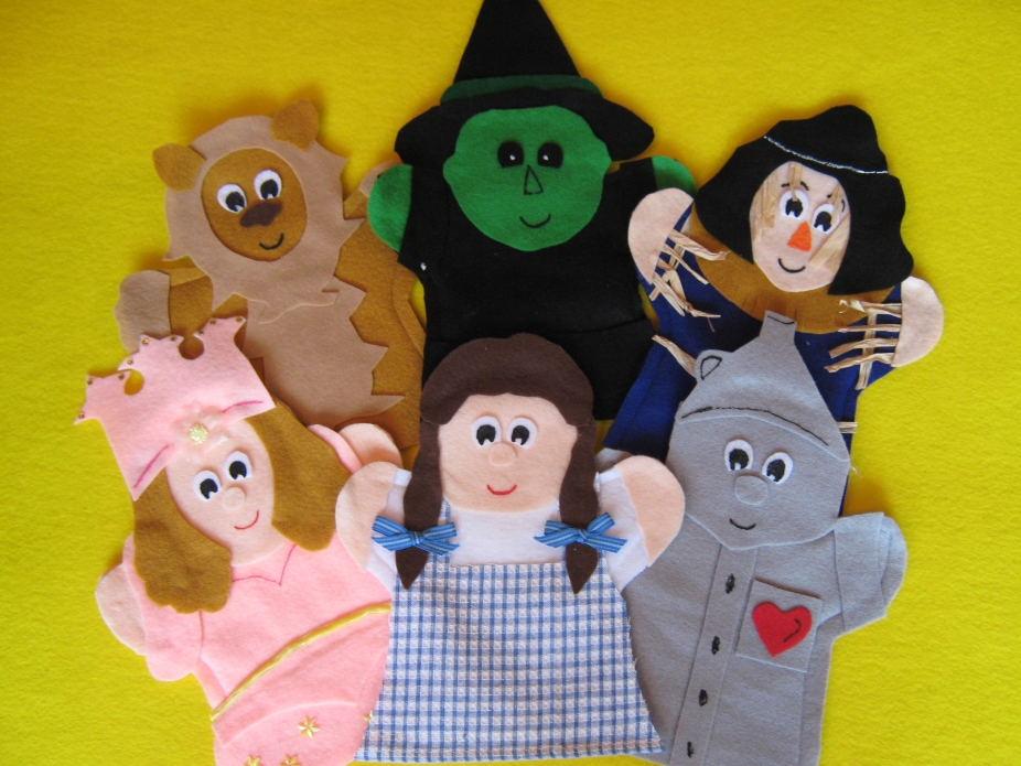 Wizard of Oz Hand Hand Puppets by puppetmaker, Puppets