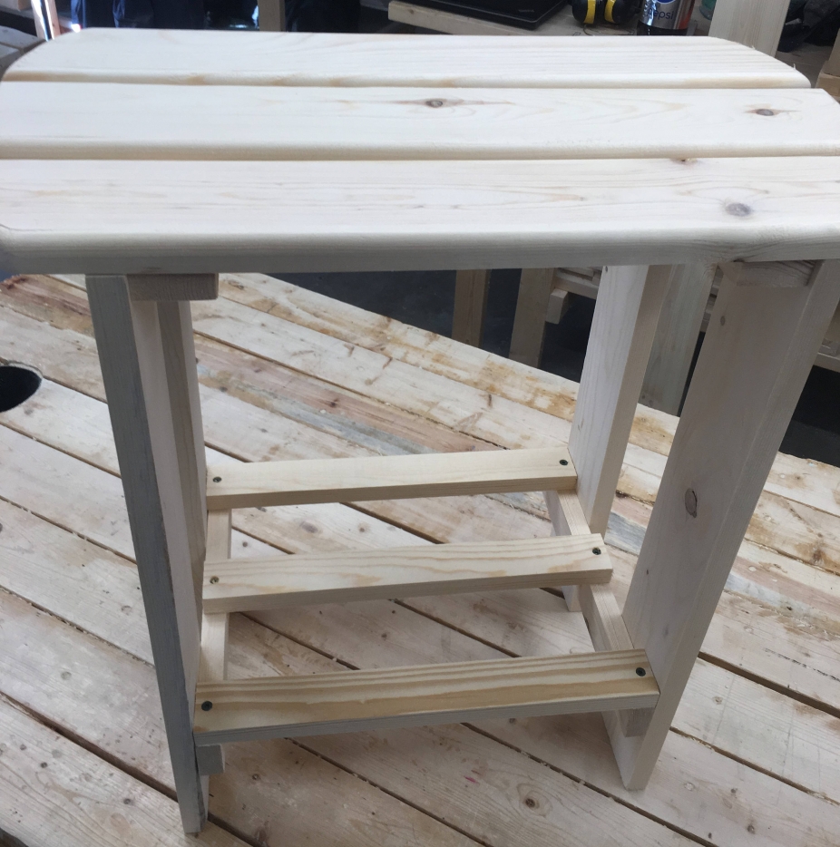 White Pine Outdoor Adirondack Side Table by picwood usa