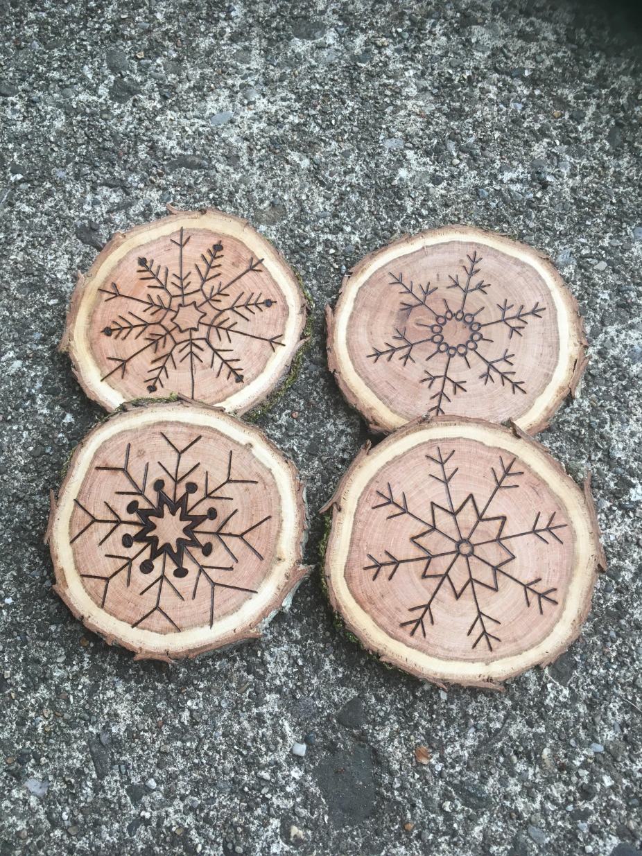 Snowflake Coasters, Snowflake Winter Decor, Wood Coasters