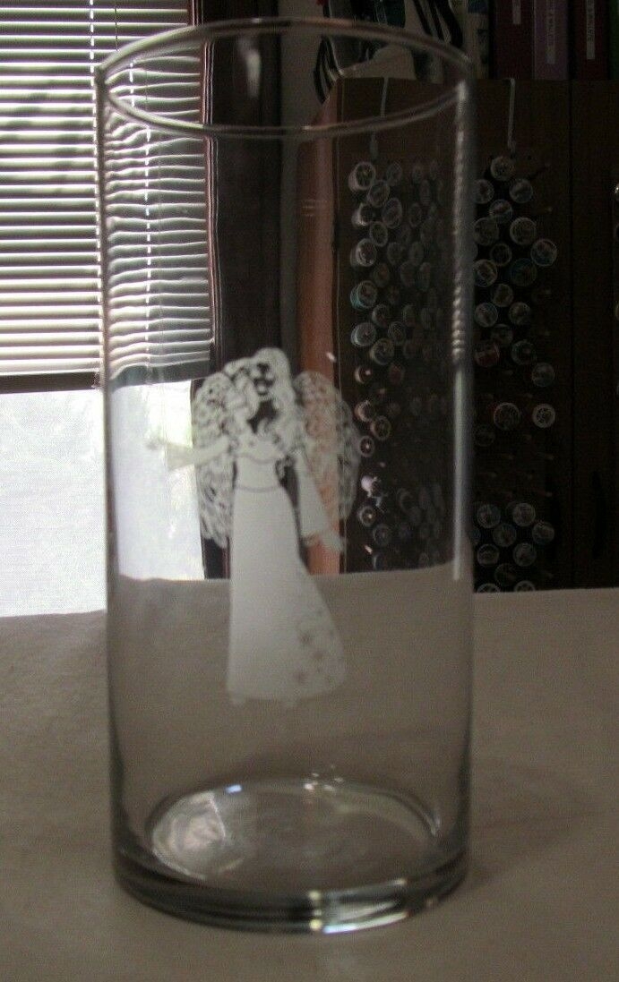 Angel Etched Vase by sjehandcrafts, Dining & Kitchen