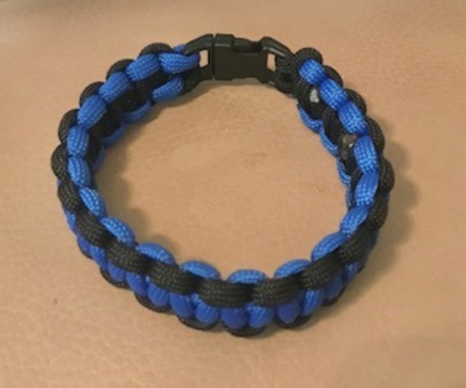 Paracord bracelet- thin blue by gmas7 creations, Bracelets