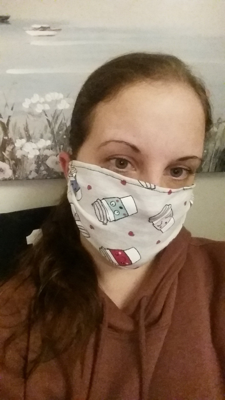 Green Shopping Bag Mask IUCN Water