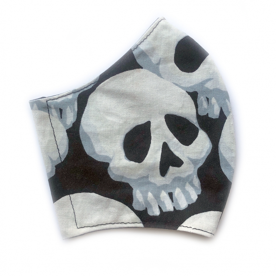 Skulls Mask 1 by ohmyeye, Masks on