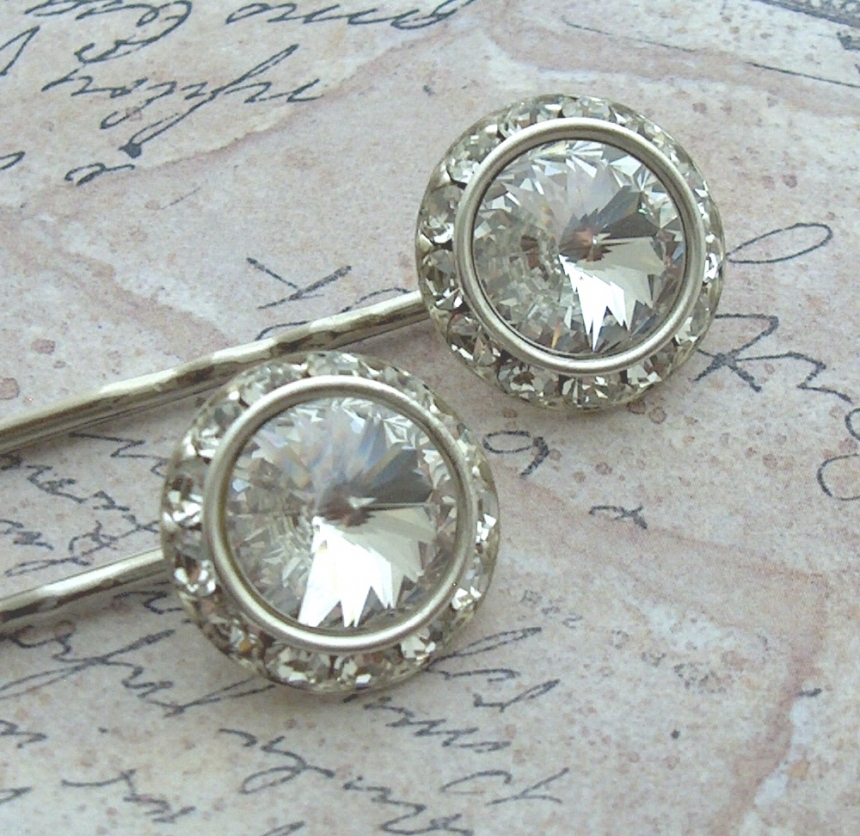 Vienna Song bobby pins with Swarovski crystals by BeauMonde