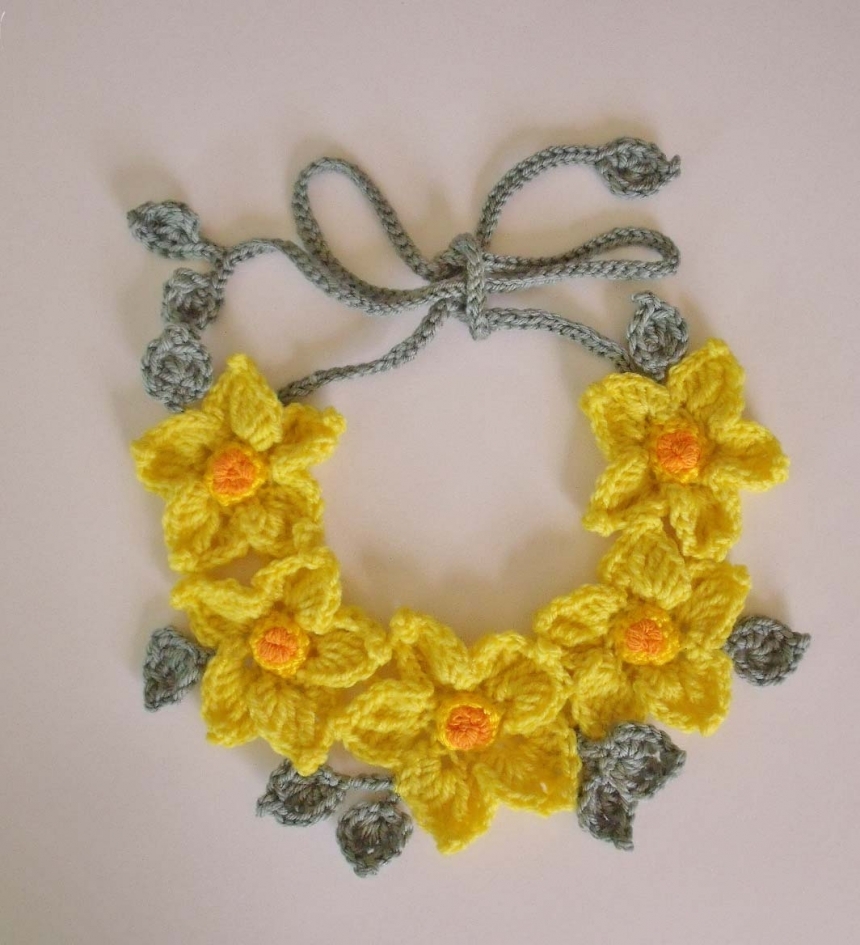 Beautiful Necklaces! 12 Free Crochet Patterns... - fiberfluxblog.com