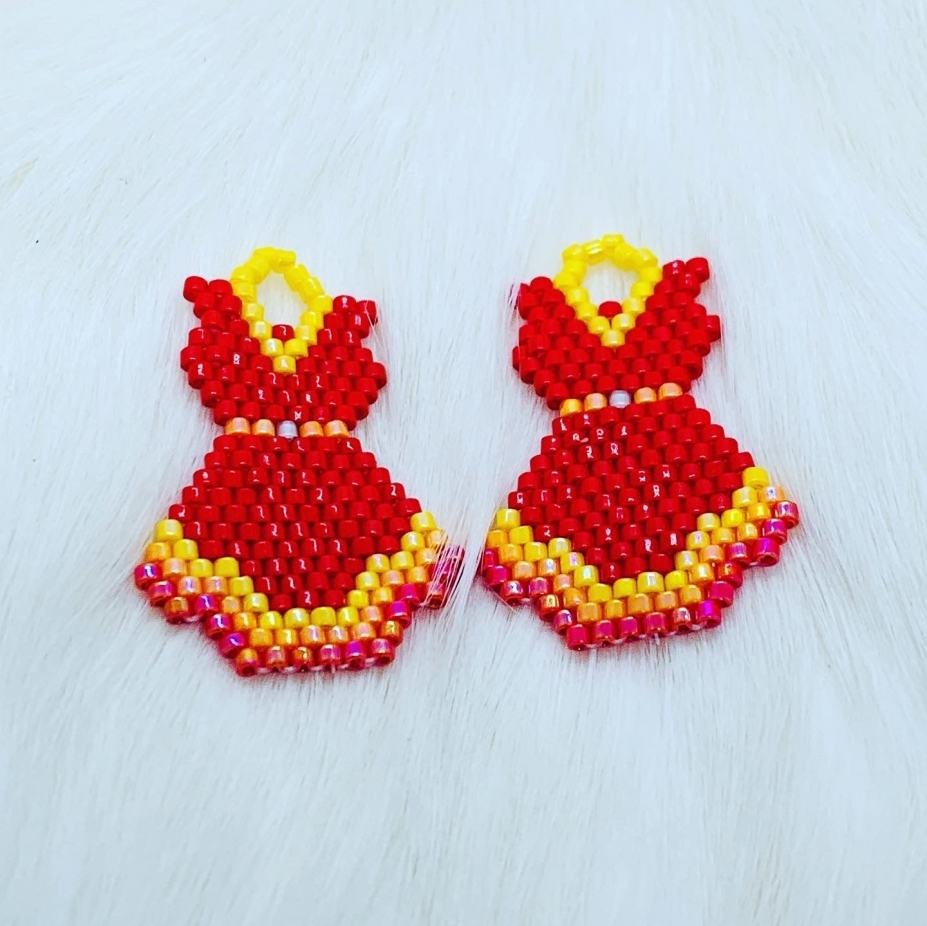 red dress earrings pattern Seed Bead Earrings Red Dress Earring Pattern Beadwork Danielle Nowosad