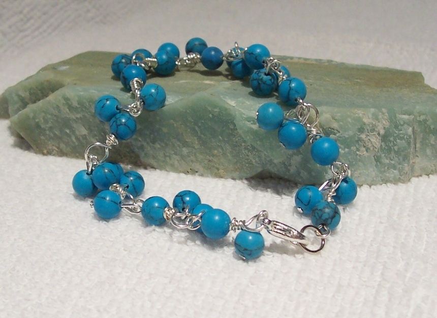 Beautiful Genuine Turquoise Gemstone Bead Bracelet by designsbydebra