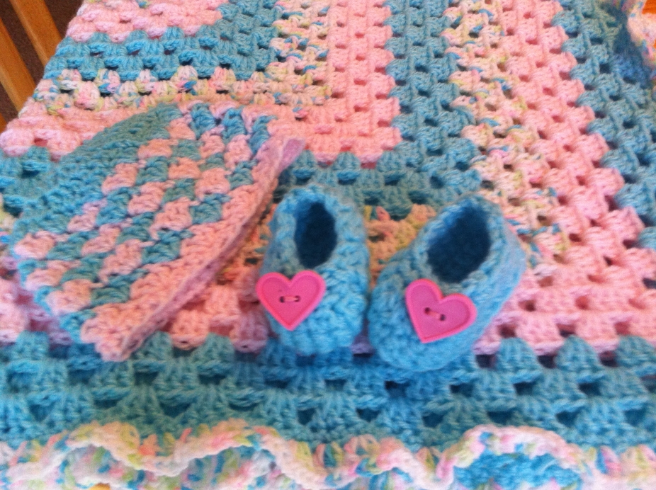Boots and Hat Quilted Blanket NCU0NNT2126