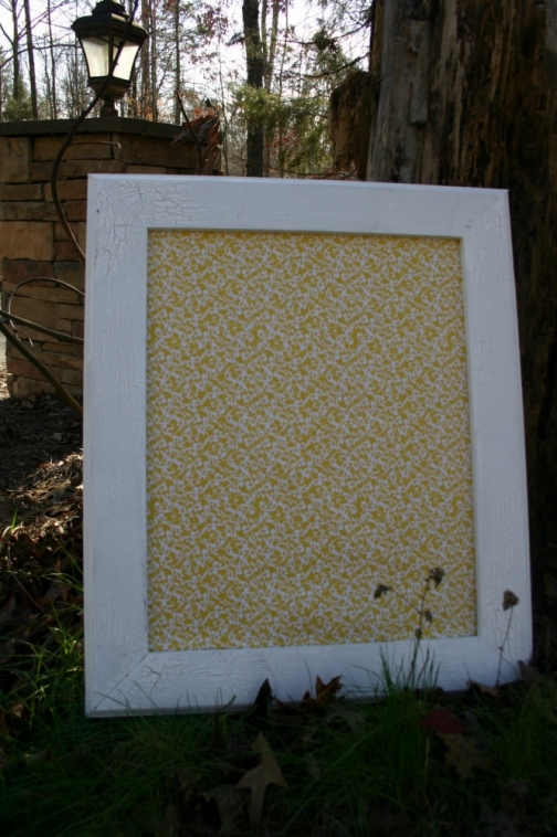 White Vintage Style Frame with decorative Cork Board 22 x26