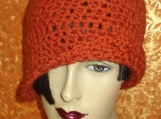 Tatiana - Lacy edge rust hat