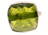 925 Sterling Silver Bezel Sett ManMade Peridot Gemstone Ring