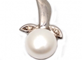 925 Sterling Silver Pearl & Diamond Gemstone Pandent