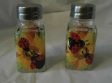 Hand painted original s/p shakers in sunflowers & ladybugs usa