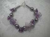 Light purple pearl and flower bracelet