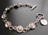 Flower link bracelet with Toggle Clasp