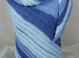 Knitted Womens Blues Striped Ribbed Triangular Shawl 