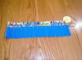 Crayon holder with Dinosaurs, 16 count holder coloring
