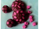 Choco-Strawberry Floral Swirls, 12 piece bead set