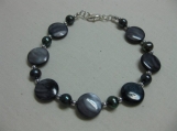 Midnight Pearl Bracelet