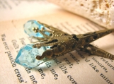 Les Larmes D'Amant Aqua Blue Crystal Earrings