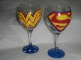 Hand painted wonder woman & superman 19 ounce goblet set of 2