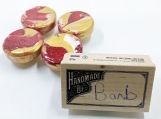 Gorgeous red and gold marbled knobs. Set of 4 knobs.