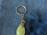 Imitation turquoise and turtle keychain