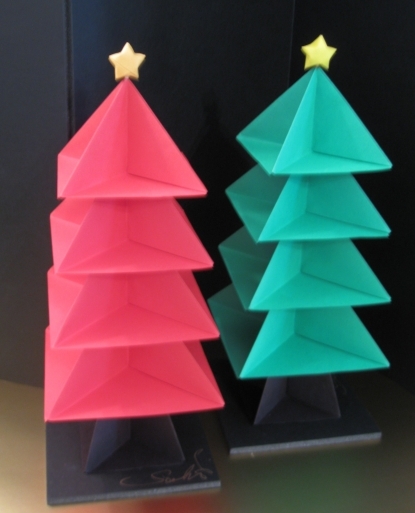 Christmas Decorating Ideas - A Finishing Touch - iCraftGifts.com Blog