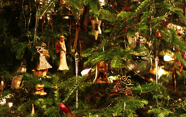 Christmas angels on Christmas tree.