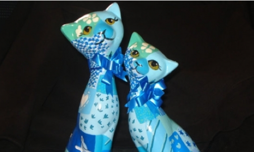 "love cats" blue plasterware patchwork cats, pair