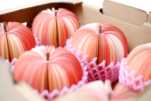 Paper Apples