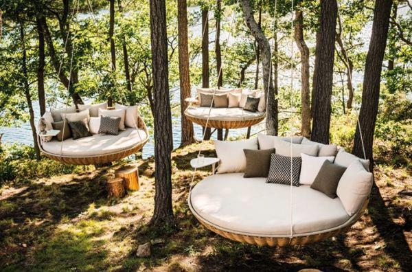 Hanging Beds in the Forest. 