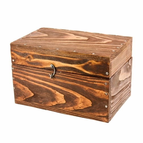 VINTAGE treasure chest Wooden storage box Rustic case with lid from iCraft